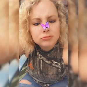 Meet your Posher, Lauren